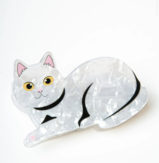 Molletta - white cat