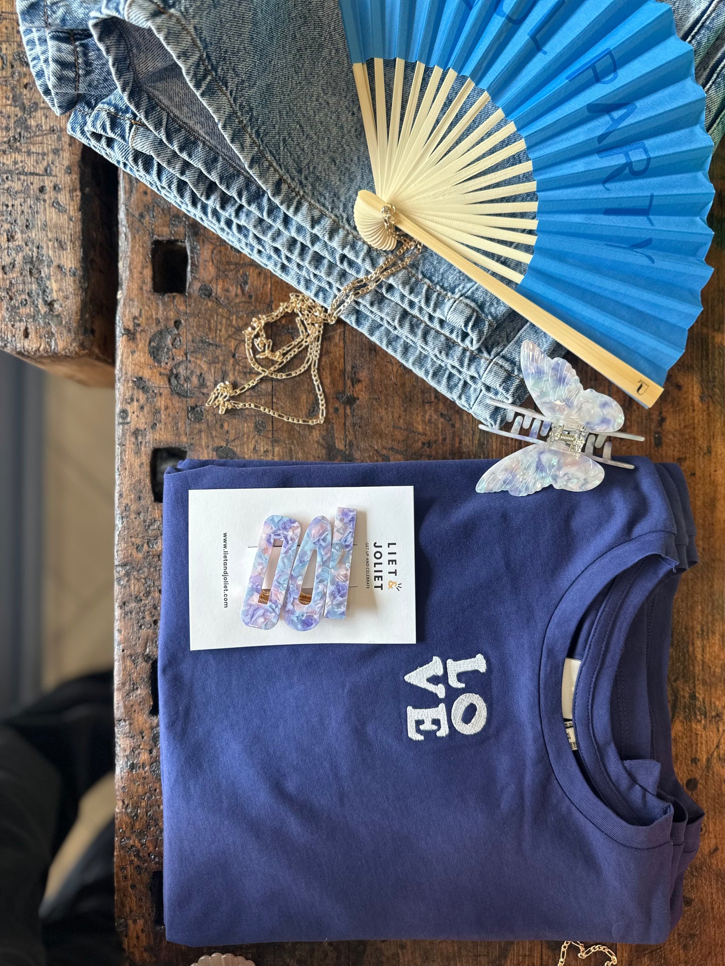 T-shirt LOVE blu