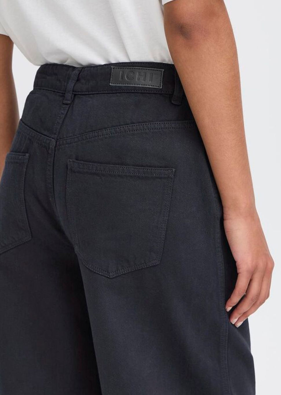 Hezano black