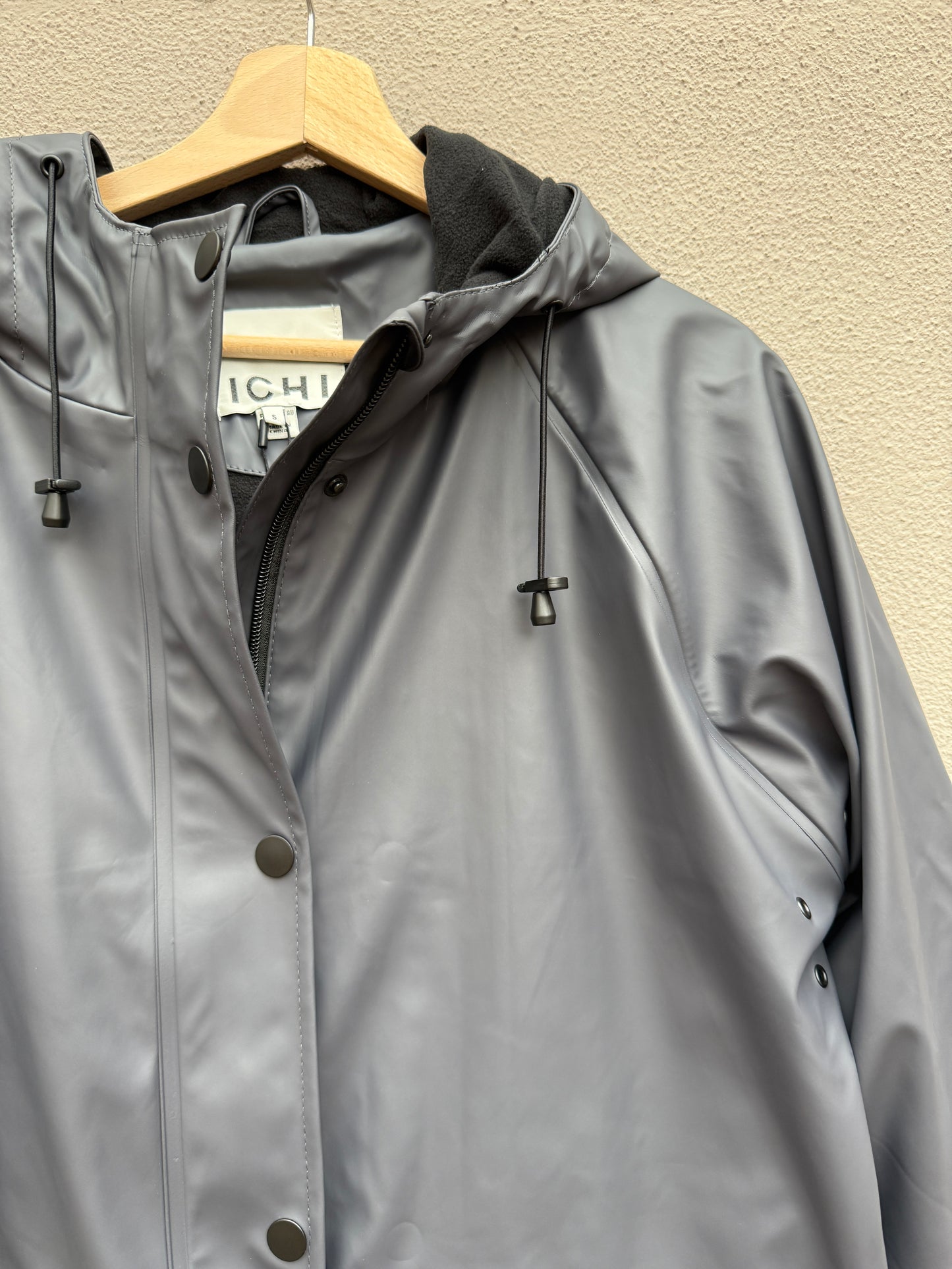 Raincoat Tazo