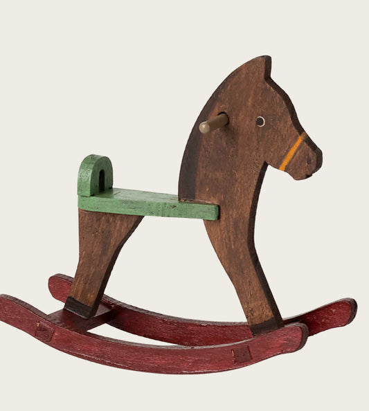 Cavallo a dondolo